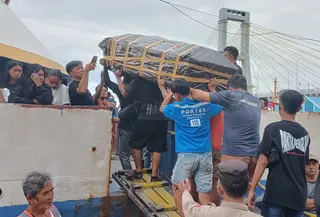 Mahasiswi Unima diduga jadi korban kekerasan seksual dosen. (Liputan6.com/Yoseph Ikanubun)