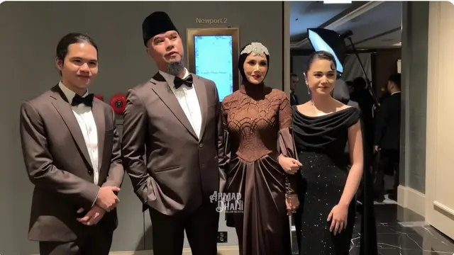 6 Detail Penampilan Mulan Jameela di Resepsi Al Ghazali, Aksesoris Jadi Sorotan