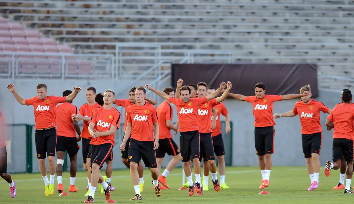 Sejumlah pemain Manchester United berlatih di Rose Bowl, Pasadena, Amerika Serikat, (22/7/2014). (Jayne Kamin-Oncea-USA TODAY Sports)