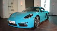 Porsche Cayman hadir dalam 2 varian mesin