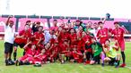 Pemain Jambe FC merayakan gelar juara Liga AYO Bali 2019 setelah mengalahkan Kupang FC di Stadion I Wayan Dipta, Gianyar, Bali, Minggu (30/6). Jambe FC menang 3-2 atas Kupang FC. (Dokumentasi Official)