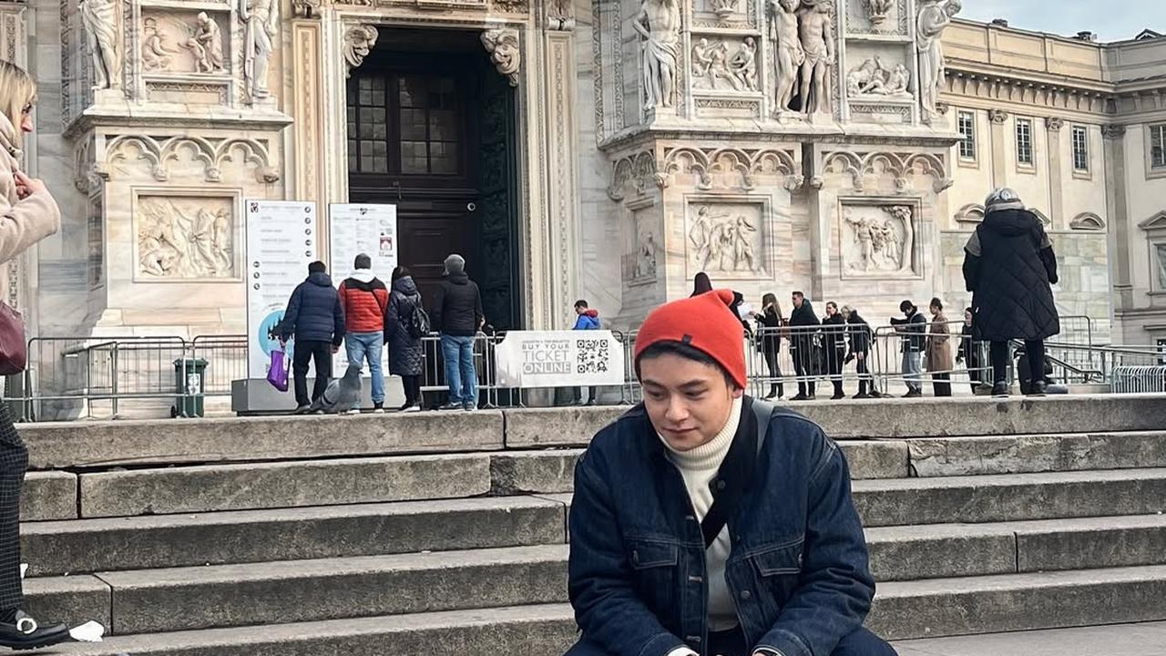 Potret Randy Martin saat Liburan di Luar Negeri, Gaya Penampilan Selalu Jadi Sorotan