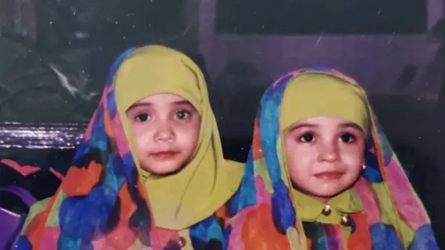 6 Potret Masa Kecil Zaskia Sungkar dan Shireen Sungkar, Bak Anak Kembar