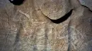 Penampakan lukisan kuda di dinding gua Atxurra, Spanyol bagian utara, Selasa (24/5). Temuan lukisan gua tersebut ditemukan oleh arkeolog Diego Garate dan penjelajah gua, Inaki Intxaurbe. (HO/AFP)