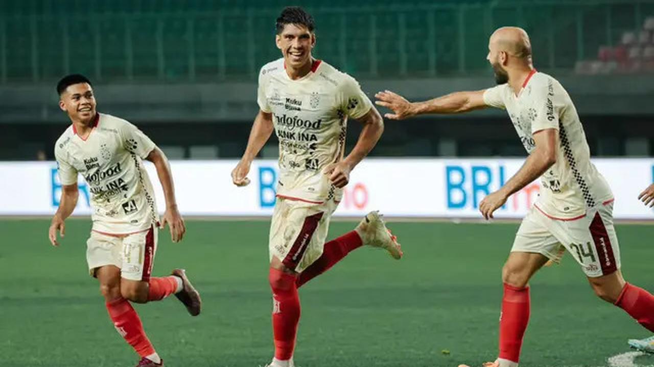 Kontrak Tak Diperpanjang, Bek Bali United Susul Shayne Pattynama ke Buriram United