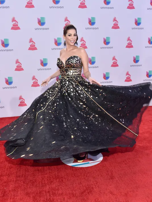 Penyanyi Tatiana Liary saat menghadiri acara Latin Grammy Awards ke 16 di Las Vegas, Nevada, Kamis (19/11). (David Becker/Getty Images for LARAS/AFP)