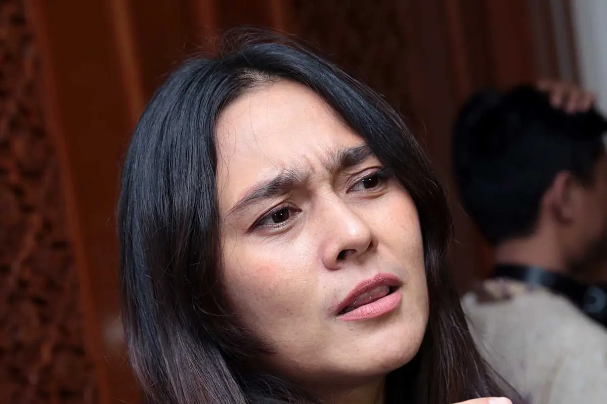 [Bintang] Ine Febriyanti