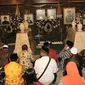 Makam Soeharto kerap dikunjungi ratusan peziarah meski namanya memudar setelah lengser. (Liputan6.com/Fajar Abrori)
