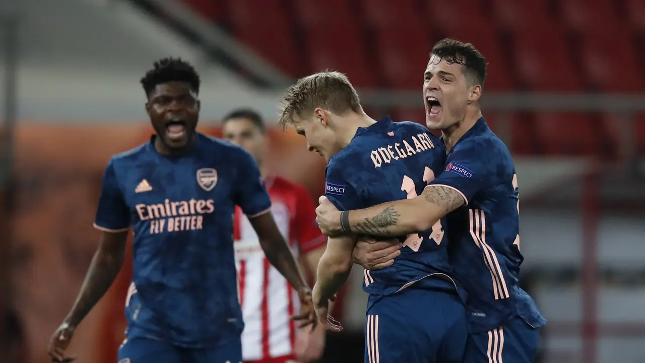 Arsenal Lumat Tuan Rumah Olympiakos 3-1