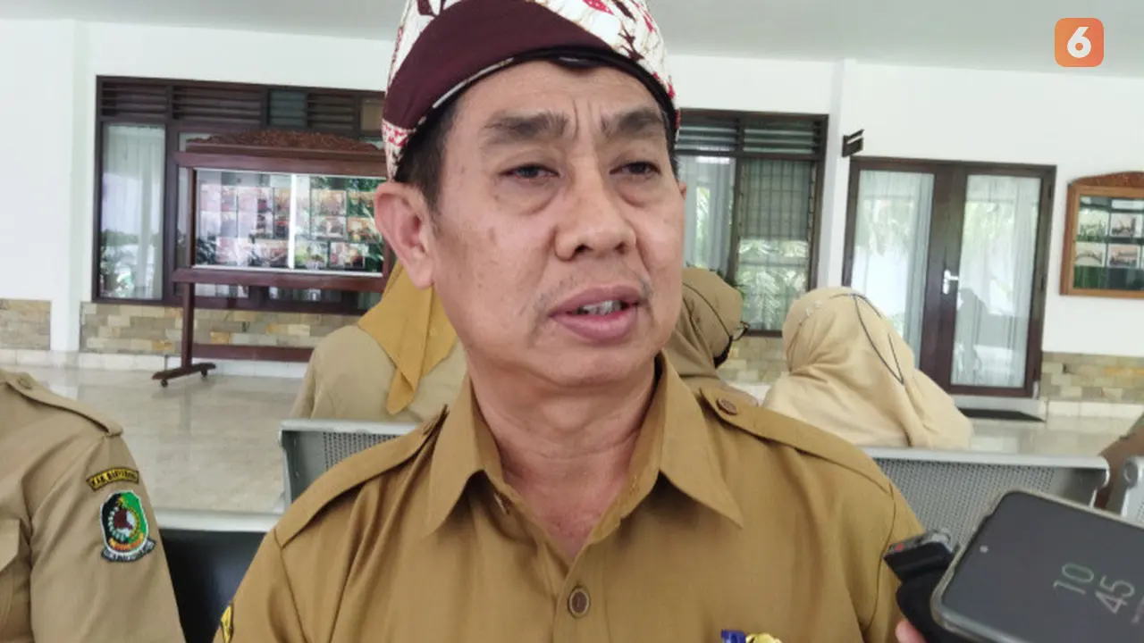 Kepala Dinas Pendidikan Banyuwangi Suratno  (Hermawan Arifianto/Liputan6.com)
