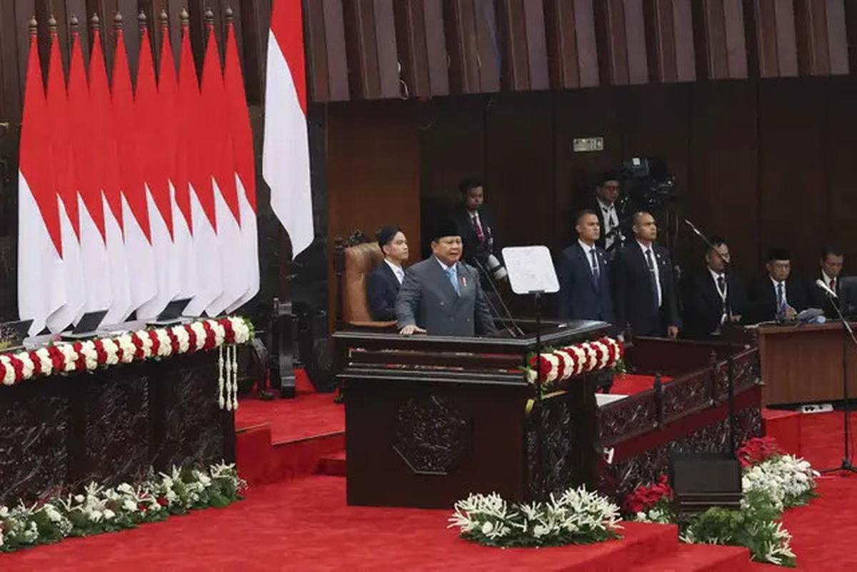 Prabowo Hampiri dan Salami SBY, Jokowi hingga Try Sutrisno Usai Pidato Kenegaraan Sidang Tahunan