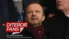 Berita Video rumah CEO Manchester United , Ed Woodward diserang oleh fans Manchester United
Selasa,(28/1/2020) malam.