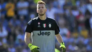 Juventus Dekati Neto Usai Cedera ACL Kamil Grabara