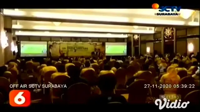 Menjelang pencoblosan, 2 pekan, Pilkada 2020, sejumlah tokoh nasional turun gunung mendukung dua pasangan Calon Wali Kota Surabaya. Artis Rieke Diah Pitaloka dari PDIP dukung Eri-Armuji dan Akbar Tanjung dari Partai Golkar dukung Machfud-Mujiaman.