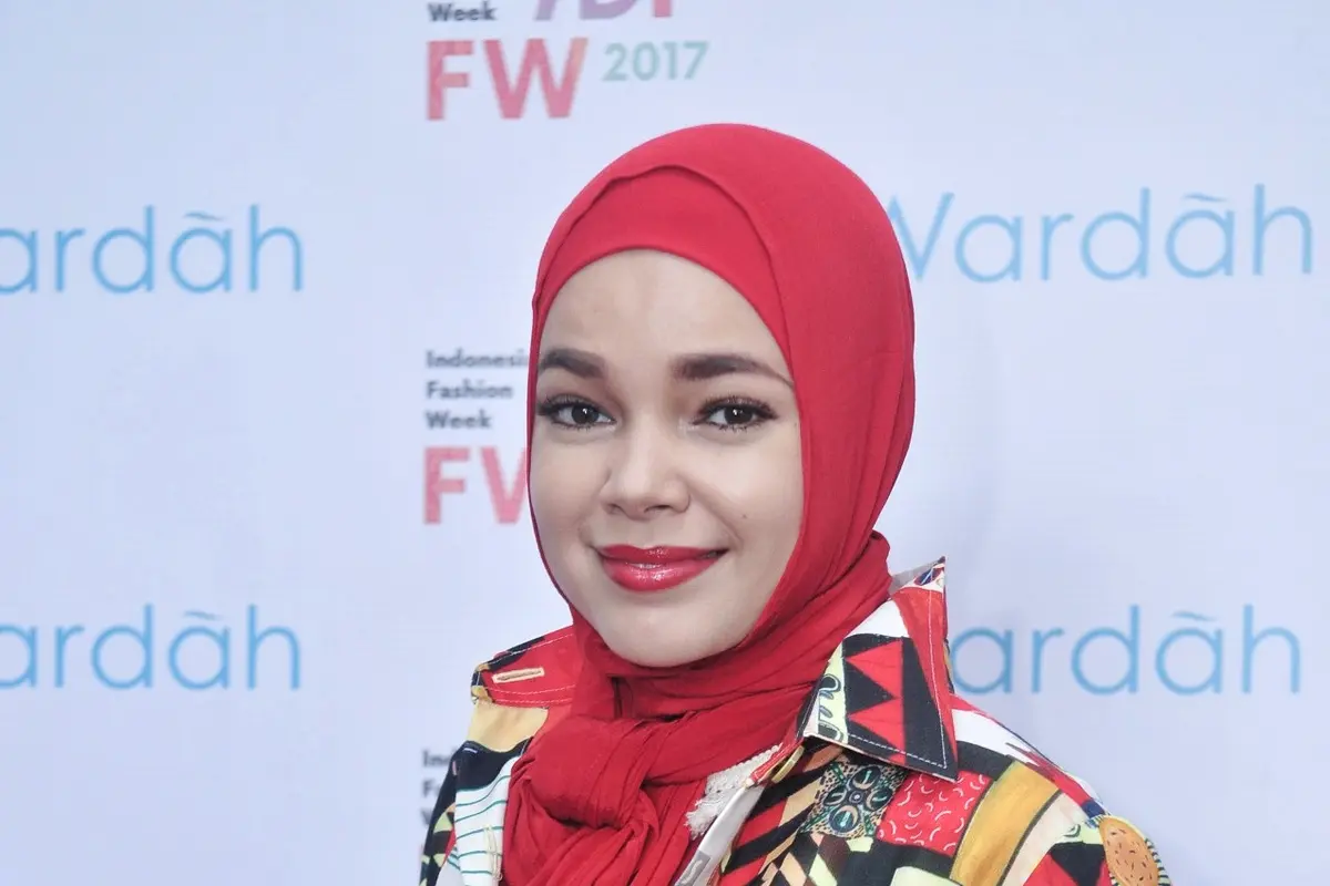 [Bintang] Dewi Sandra