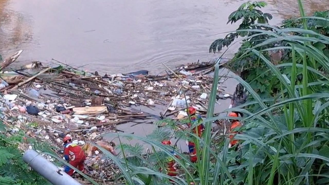 Fakta Baru Kasus Mayat Tanpa Kepala Mengambang di Kali Ciliwung