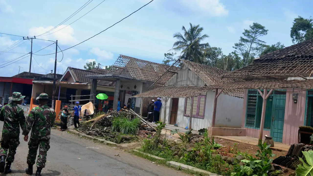 Puting Beliung di Malang
