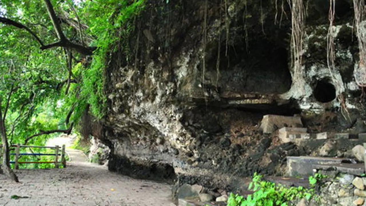 Gunungan Kethek dari Desa Wisata Goa Kreo Semarang Bikin Heboh