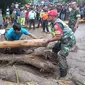Jalur lalu linta Padang - Bukittinggi putus tital akibat banjir lahar dingin, Jumat (5/4/2024). (Liputan6.com/ ist)