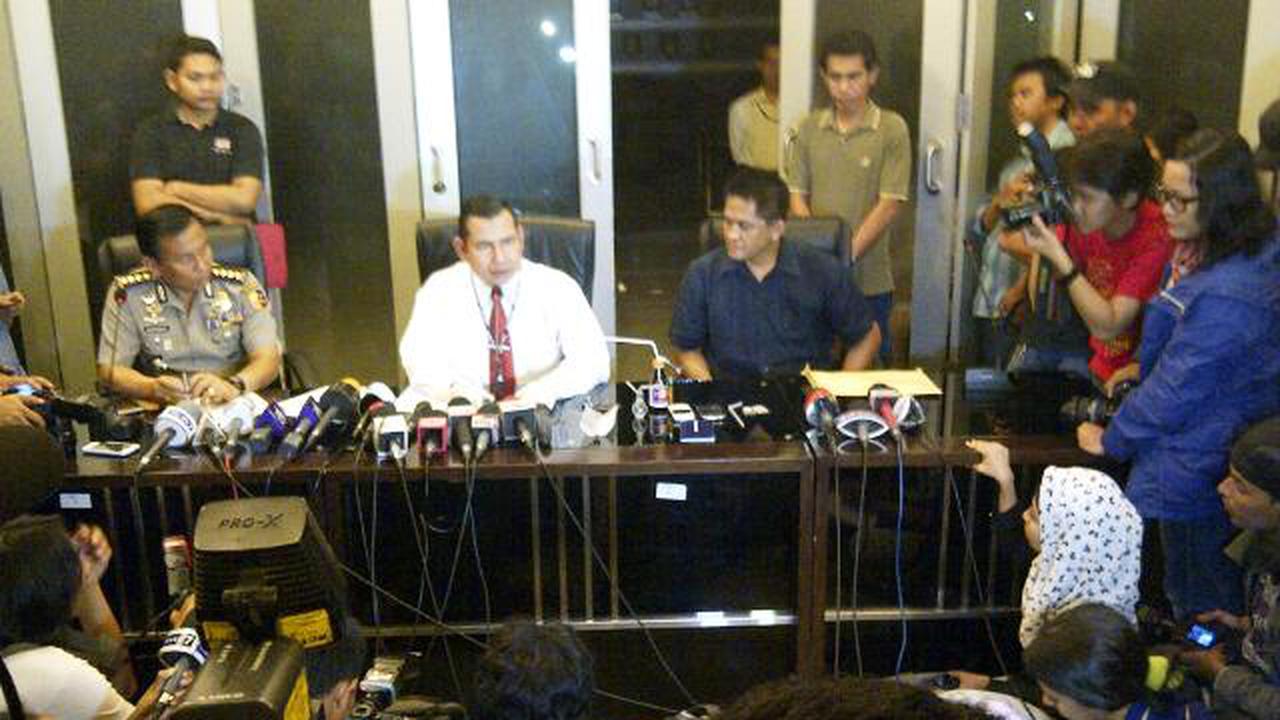 Jumpa pers polisi tentang penangkapan Tessy Srimulat, Rabu (29/10/2014).