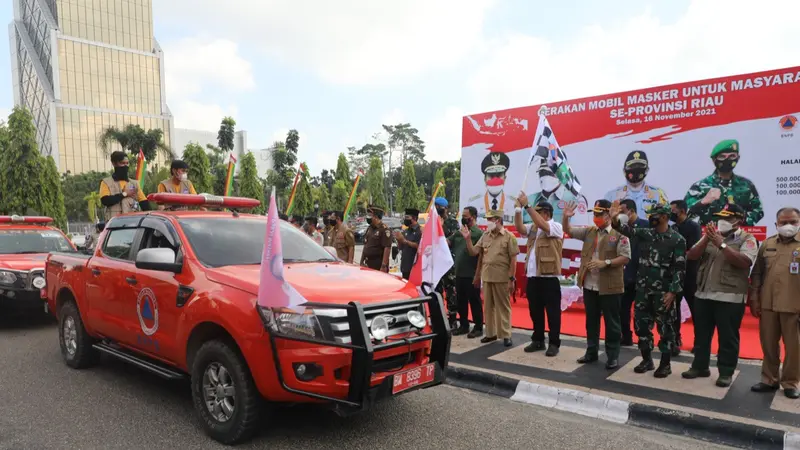 Gerakan Mobil Masker di Provinsi Riau.