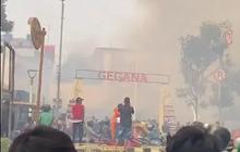 Warga Tangkap Lima Orang Setelah Kebakaran di Mako Gegana Polri
