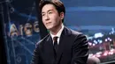 Beberapa jam setelah kabar meninggalnya Kim Joo Hyuk beredar, video eksklusif kotak hitam yang merekam tragedi kecelakaan itu pun ikut beredar luas. Dalam videonya itu terungkap kecelakaan yang terjadi di dalamnya. (Instagram/kimjoohyuk_fan)