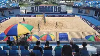Tim Voli Pantai Putra Indonesia gagal mengalahkan Tim Australia dalam Semifinal Kejuaraan Continental Cup yang berlangsung di China, Sabtu (22/6/2024). (Bola.com/Dok PBVSI)