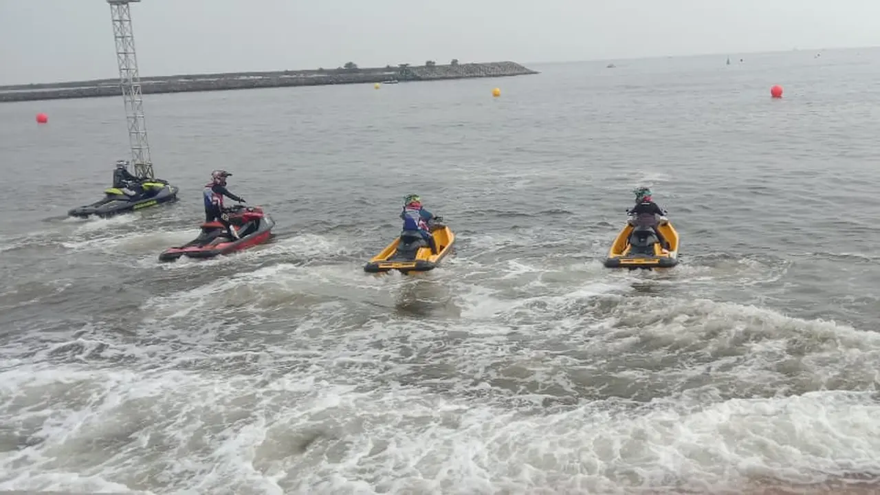 Kejuaraan Jetski 2022 Digelar, Persaingan Sengit dan Ketat