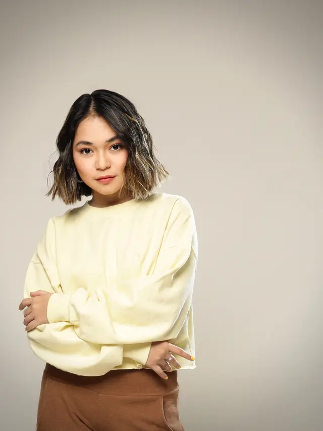 Eksklusif Regina Poetiray