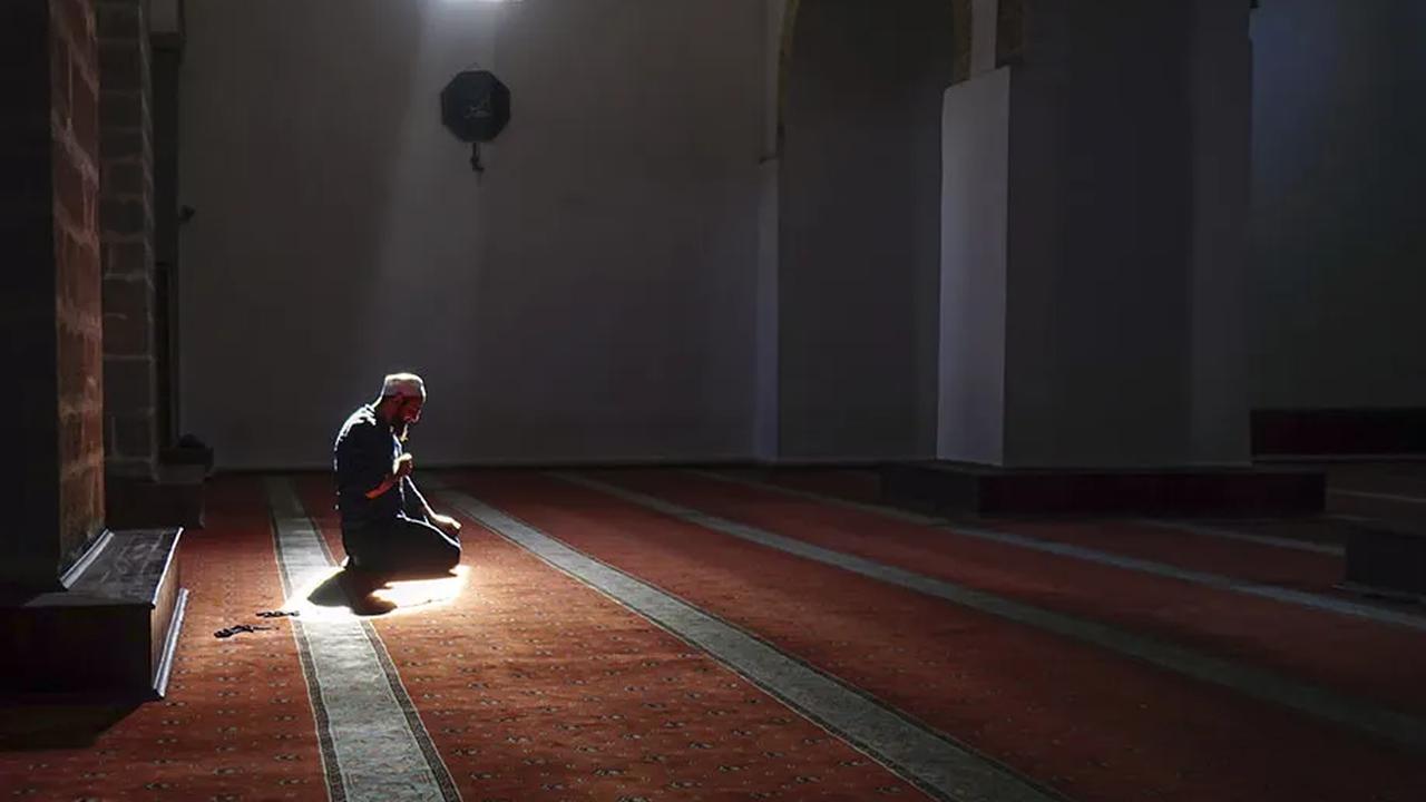 Bacaan Sholat Witir Setelah Tahajud