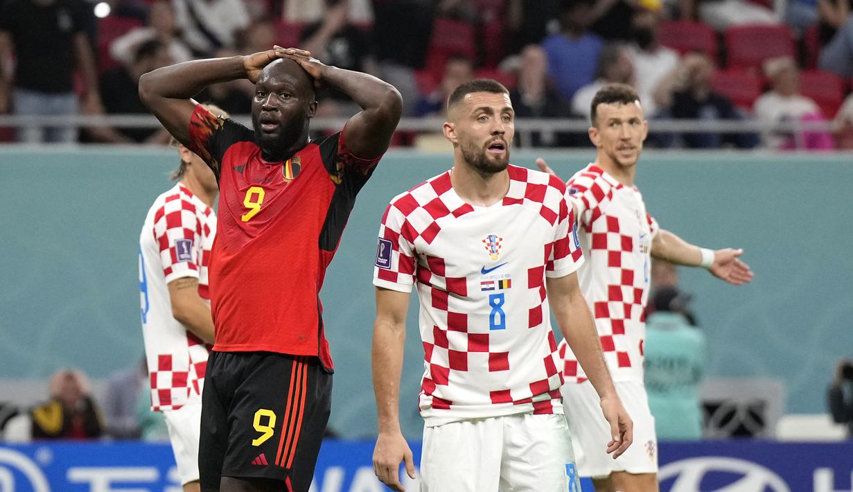 Romelu Lukaku. Dalam dua edisi Piala Dunia sebelumnya, 2014 dan 2018, striker Belgia ini mampu mencetak 5 gol dan diprediksi akan menambah jumlah golnya di Piala Dunia 2022 Qatar karena menjadi bagian Generasi Emas Timnas Belgia. (AP Photo/Ricardo Mazalan)