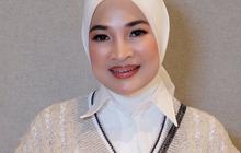 Potret Cantik Istri 'Crazy Rich' Haji Isam saat Hadiri Ulang Tahun Cucu, Wajahnya Mirip Artis