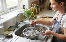 7 Cara Menghilangkan Bau Amis Udang Sebelum Dimasak, Mudah Pakai Bahan Dapur