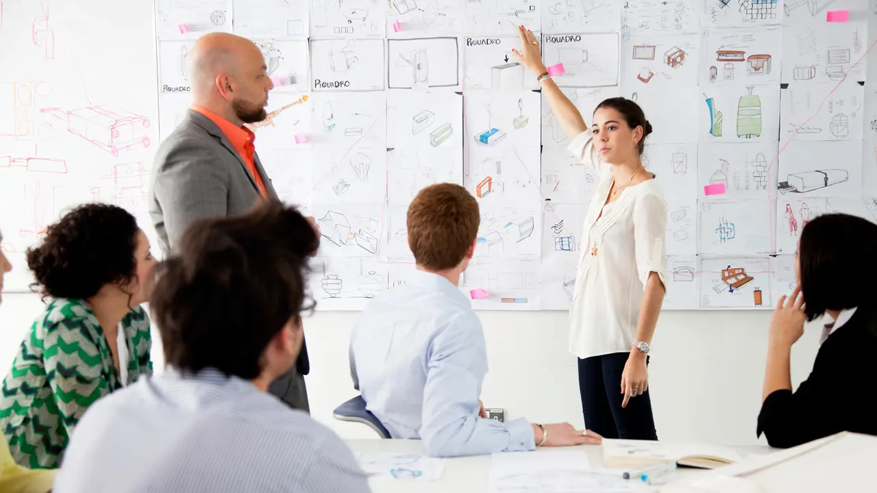 Presentasi di Kantor? Ini 3 Cara Agar Kamu Dapatkan Perhatian