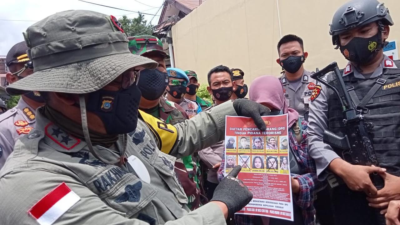 Kontak Tembak Aparat dengan Kelompok MIT, 2 Teroris Tewas, 1 Prajurit TNI Gugur