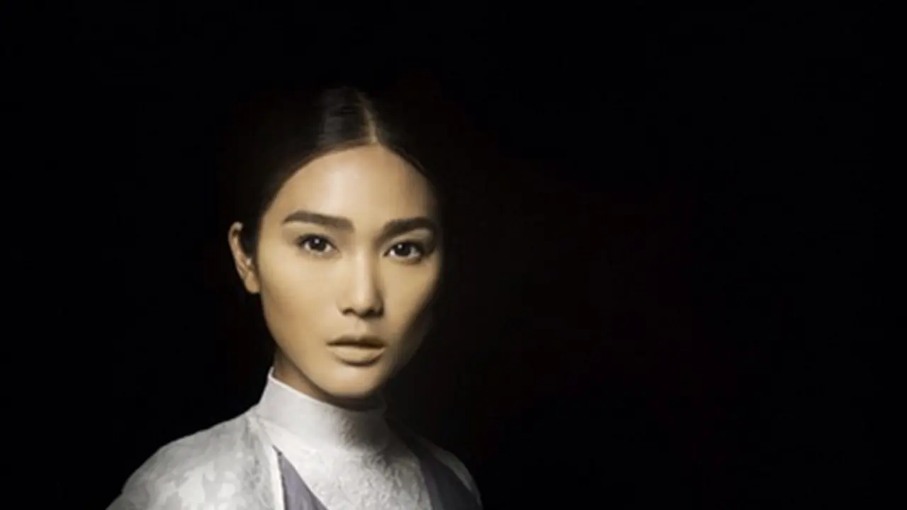 [Bintang] Dominique Diyose