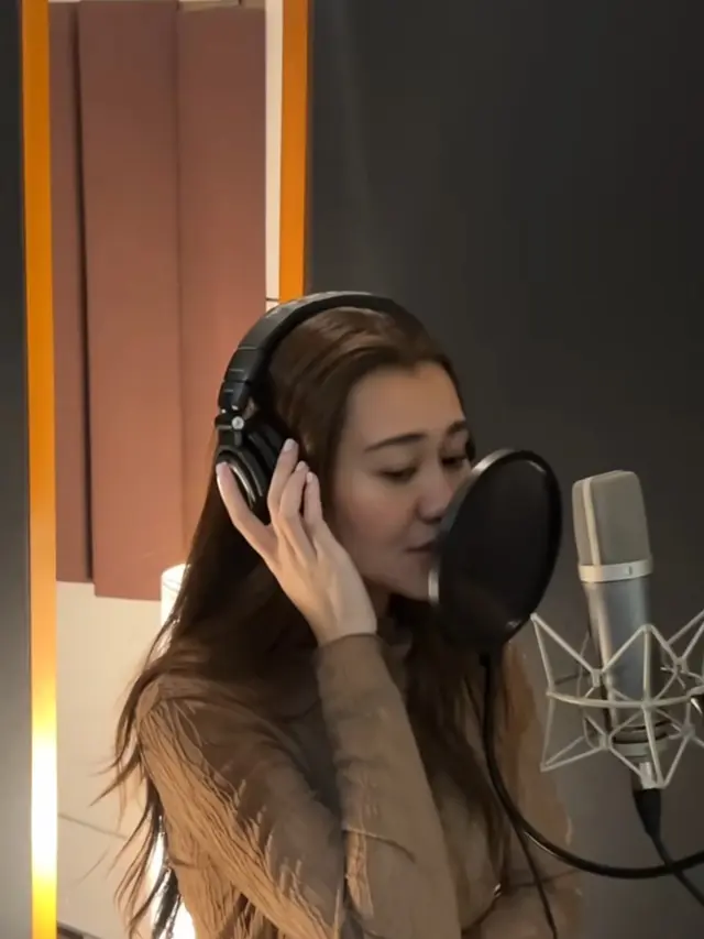 Aaliyah Massaid dan Thariq Buat Lagu