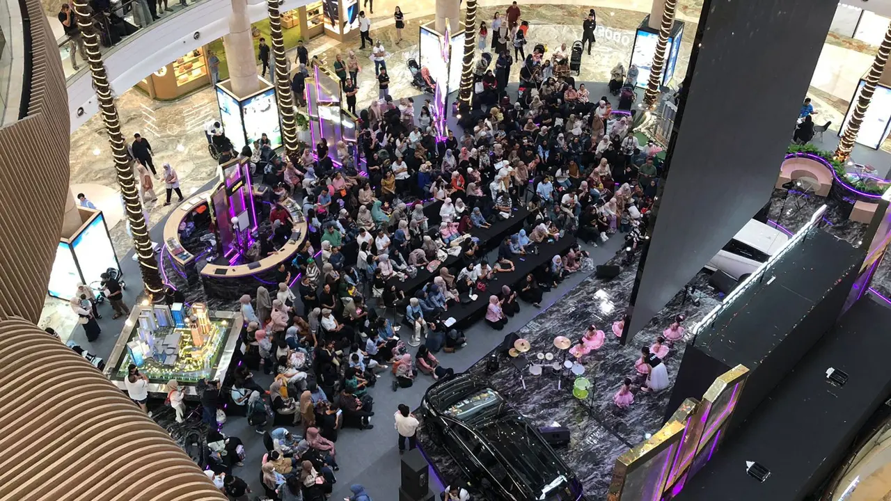 Rangkaian Shop Til You Win Digelar di Kota Kasablanka, Ribuan Pengunjung Saksikan Proses Pengundian