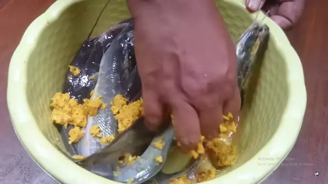 Tanpa Tepung, Ini Cara Buat Lele Goreng yang Lurus dan Krispi