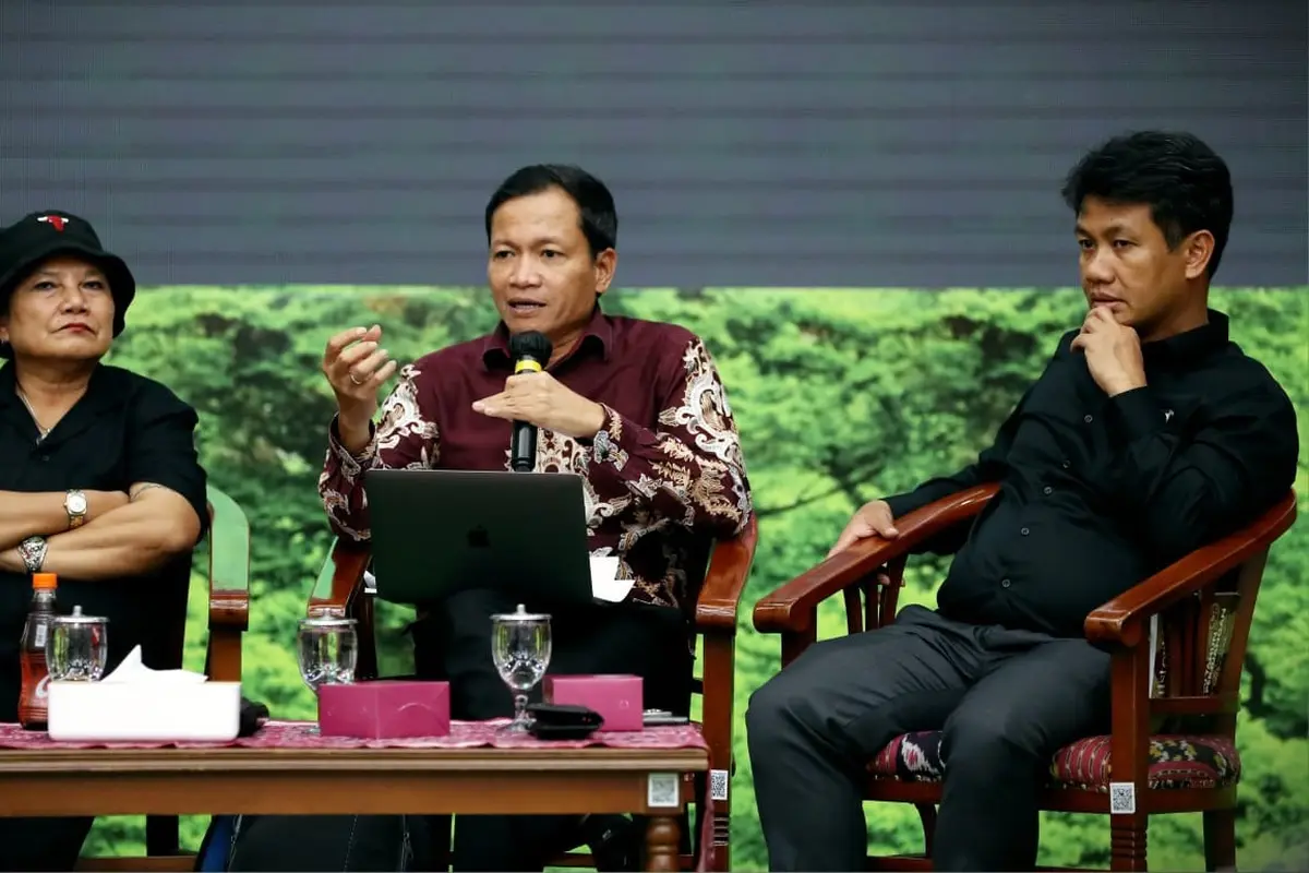 Direktur Eksekutif Amnesty Internasional Usman Hamid