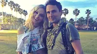 Matt Bellamy dan Elle Evans (Instagram)