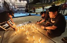 Panggung Rindu Menanti Kabar Lima Jurnalis