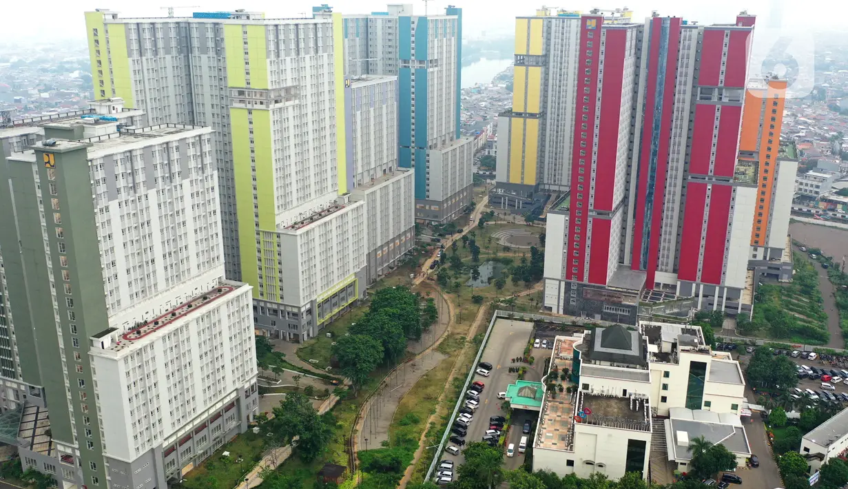 Foto dari atas memperlihatkan Wisma Atlet, Kemayoran, Jakarta, Jumat (20/3/2020). Pemerintah akan mengubah fungsi Wisma Atlet Asian Games sebagai rumah sakit darurat khusus penanganan virus corona (Covid-19) sehingga bisa dipakai pada Senin (23/3/2020). (Liputan6.com/Immanuel Antonius)
