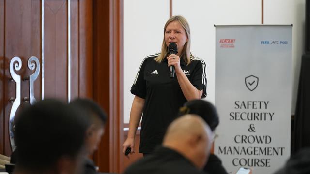  Safety, Security & Crowd Management Course dimulai pada Selasa (4/11/2025) di Jakarta dengan menghadirkan para ahli dari FIFA dan AFC sebagai pemateri utama.