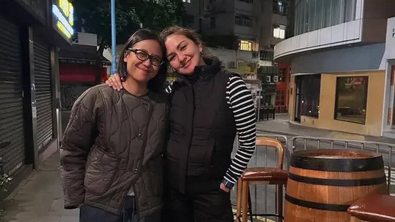6 Potret Donna Agnesia dan Nadia Perdana Liburan Bareng Meski Sudah 20 Lebih Bersahabat
