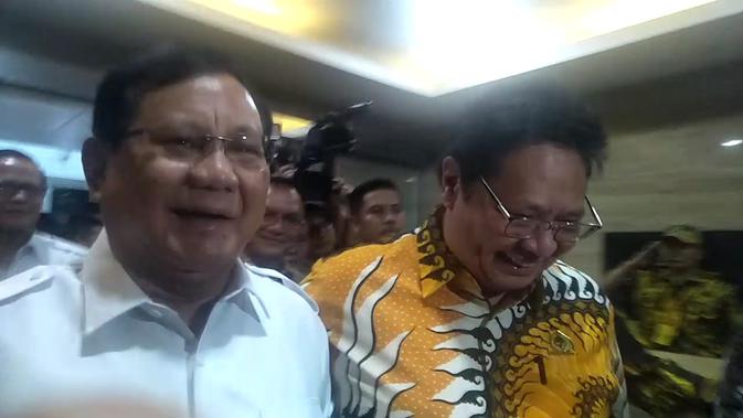 Ketua Umum Partai Gerindra Prabowo Subianto menyambangi Kantor DPP Partai Golkar. (Merdeka/Sania Mashabi)