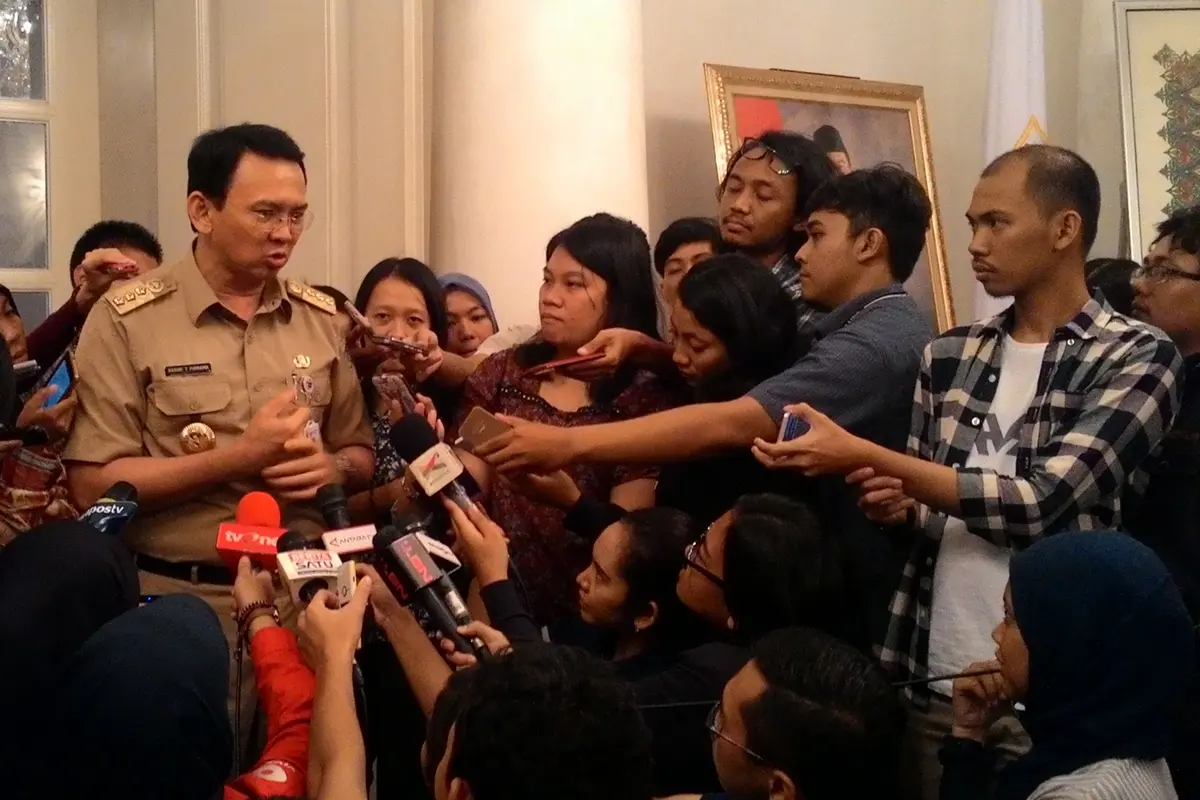 Gubernur Basuki Tjahaja Purnama (Ahok) 