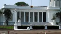 Istana Bicara Sosok Misterius `Bu Pur`