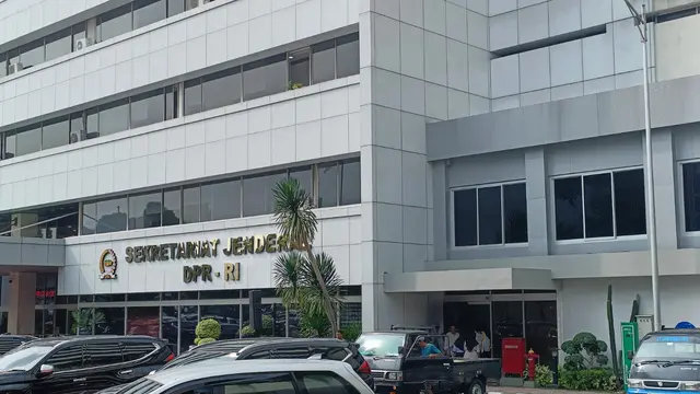 Gedung Setjen DPR RI Digeledah KPK
